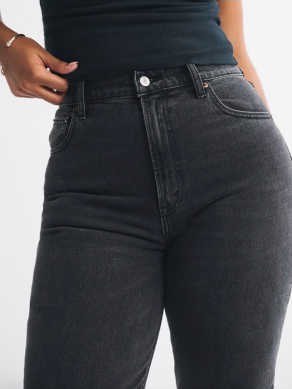 Abercrombie & Fitch 90s High-Rise Straight Leg Jeans - washed black